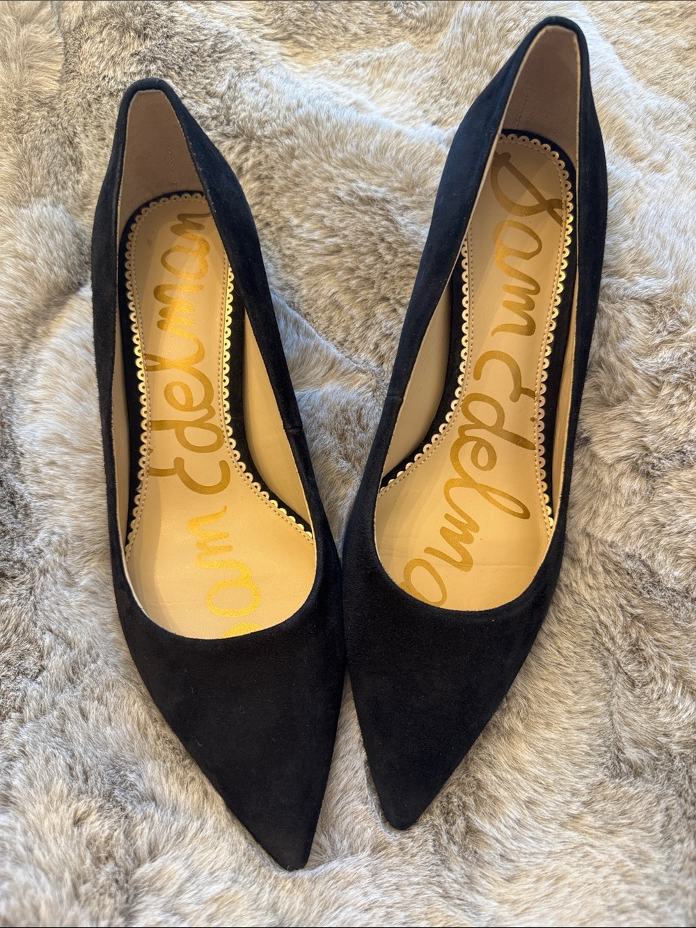 Sam Edelman suede pumps with kitten heel